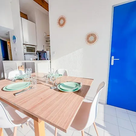 5 Pers Climatisation Piscine Parking * Agde